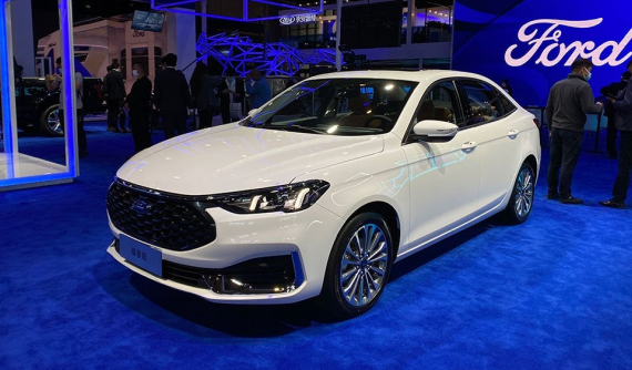 Ford Escort 2021 - sedan cỡ C nhưng rẻ như xe hạng A