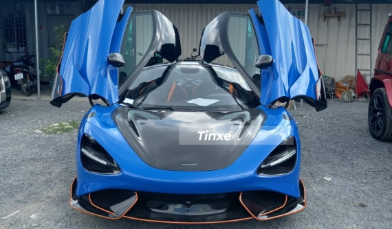 Thêm hình ảnh về siêu xe giới hạn McLaren 765LT màu xanh dương đẹp mắt của nhà giàu Việt lúc về nước