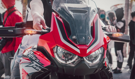 Xế việt dã Honda Africa Twin chính thức ra mắt tại Việt Nam, mang tầm giá có khả năng đè bẹp các đối thủ nặng ký