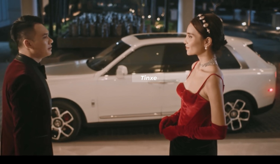Khắc Việt mang SUV siêu sang Rolls-Royce Cullinan vào MV mới với nhiều tình tiết thú vị
