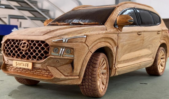 Theo dõi thợ mộc Việt từng bước làm nên chiếc Hyundai Santa Fe 2021 bằng gỗ