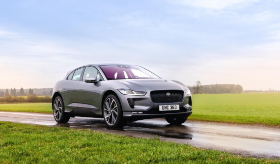 Xe điện hạng sang Jaguar I-Pace 2022 sạc 15 phút đi được 100 km