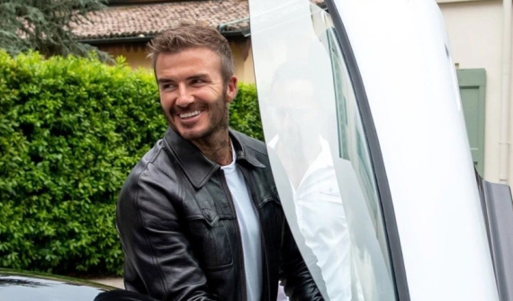 David Beckham xuất hiện bên siêu xe Maserati MC20 trị giá hơn 6 tỷ đồng