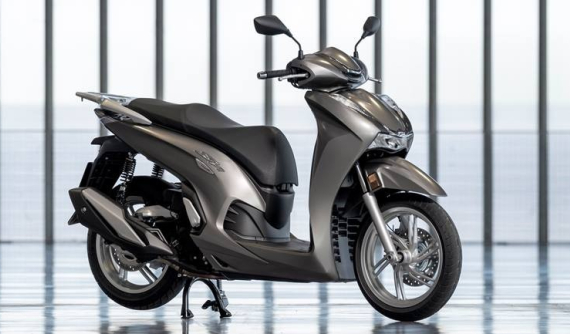 Honda Việt Nam bán ra hơn 370.000 xe máy trong hai tháng đầu mùa hè