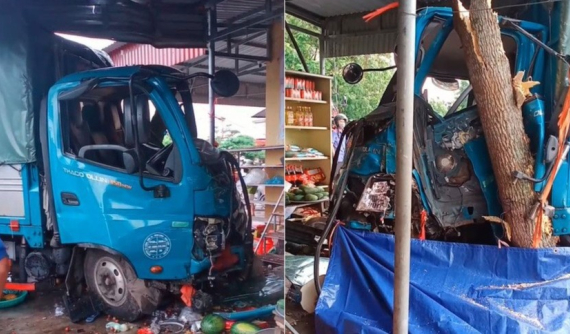 Video quay khoảnh khắc ô tô tải va chạm với xe khách rồi tông tử vong người đàn ông đi xe đạp tại Nam Định