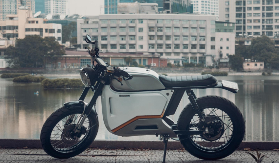 Trải nghiệm xe điện Made in Việt Nam mang tên Dat Bike Weaver được "lột xác" bởi Zife Design