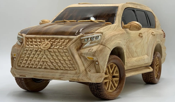 Thợ mộc Việt một lần nữa khiến mọi người thán phục với mô hình Lexus GX460 2021