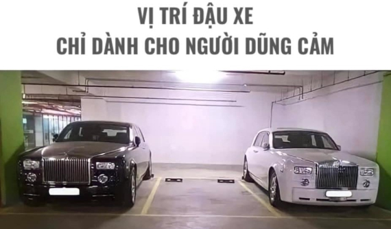 Liệu có "tài già" nào dám đưa xe vào giữa 2 chiếc Rolls-Royce như này? Câu trả lời sẽ rất bất ngờ