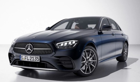 Mercedes Benz E300 AMG: Giá xe Mercedes Benz E300 AMG 2025 và khuyến mãi mới nhất