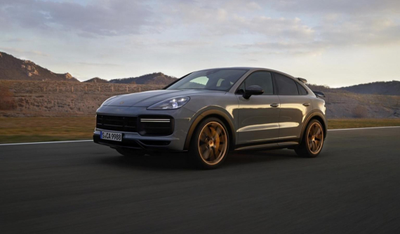 Porsche Cayenne Turbo GT 2022 vừa ra mắt lập tức trở thành xe SUV nhanh nhất trong lịch sử Porsche