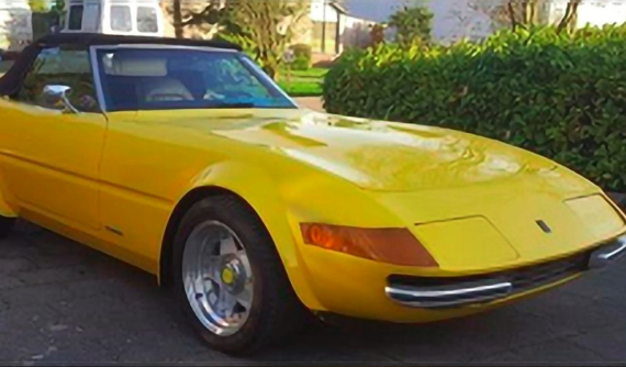 Hãng đệ đơn kiện, đòi tiêu hủy chiếc Ferrari Daytona Spyder "hàng nhái" vì chất lượng hoàn thiện kém