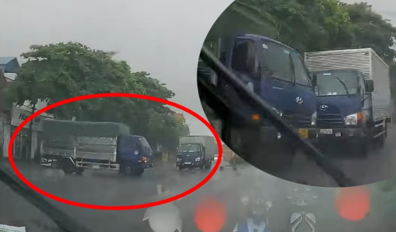 Video: 2 xe tải tông nhau trên QL5 khiến không ít tài xế lắc đầu ngao ngán