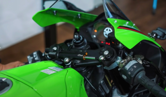Kawasaki ZX-10R 2021 - Siêu mô tô giá tốt nhất phân khúc chính thức có mặt tại Việt Nam