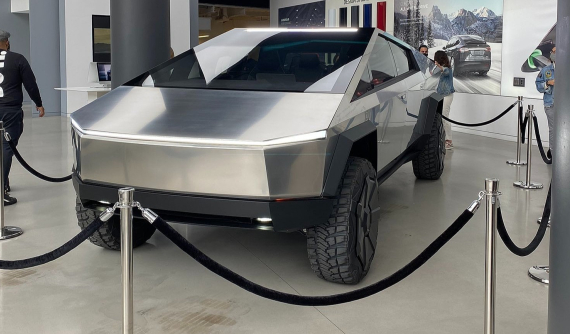 Bán tải điện Tesla Cybertruck có nguy cơ thất bại, nhưng tỷ phú Elon Musk không quan tâm