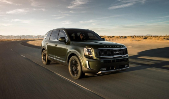 Bị kênh giá lên đến 230 triệu đồng, SUV cỡ lớn Kia Telluride vẫn bán chạy hơn tôm tươi