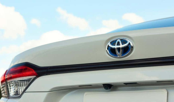 Toyota bắt tay với Panasonic nhằm tăng sản lượng pin xe điện, cạnh tranh trực tiếp với Trung Quốc và Hàn Quốc