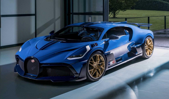 Bugatti Divo cuối cùng xuất xưởng khiến không ít người choáng trước độ chịu chơi của các đại gia