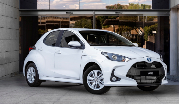 Toyota Yaris 2021 phiên bản chở hàng trình làng