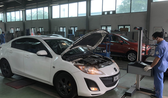 Giãn cách xã hội theo chỉ thị 16 thì có thể đi đăng kiểm cho xe ô tô hay không?