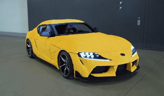Cần 477.303 mảnh Lego và 2.400 giờ để tạo nên chiếc Toyota GR Supra kích thước thật này