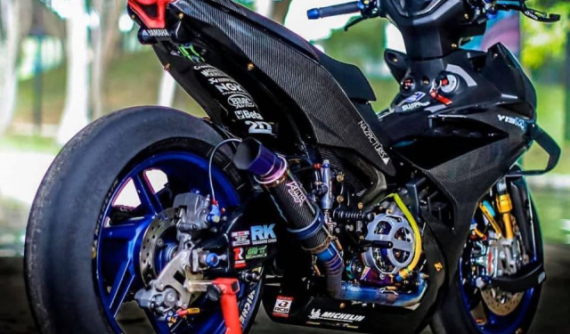 Yamaha Exciter độ MotoGP? Tại sao lại không!