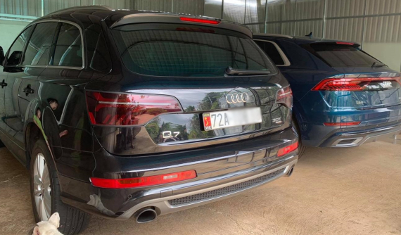 Audi Q8 đầu tiên về Vũng Tàu, chủ nhân còn có cả Audi Q7