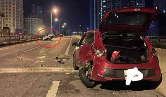 Hà Nội: Đỗ trên đường vành đai 3 vì xe hết xăng, tài xế bị ô tô khác tông tử vong