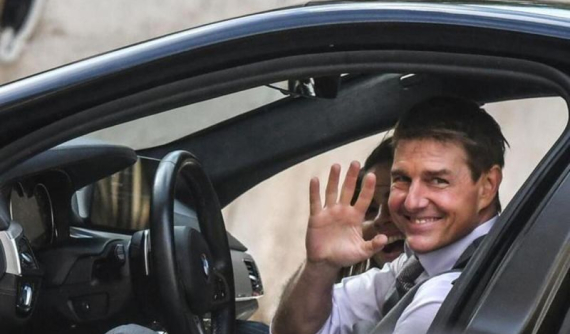 Nam tài tử Tom Cruise bị ăn trộm SUV hạng sang BMW X7 khi đang quay phim "Nhiệm vụ bất khả thi 7"