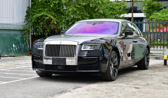 Chi tiết Rolls-Royce Ghost 2021 thứ 2 về Việt Nam