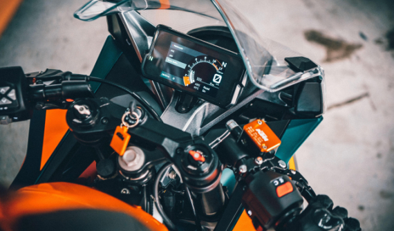 Chi tiết Sport bike KTM RC390 2022 vừa ra mắt, chuẩn bị được bán tại Việt Nam