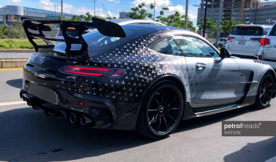 Đại gia Campuchia tậu Mercedes-AMG GT Black Series P One Edition siêu hiếm