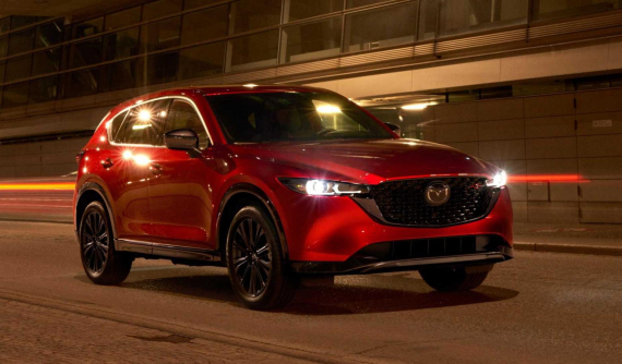 Vén màn Mazda CX-5 2022 với thiết kế nâng cấp nhẹ và hệ dẫn động 4 bánh AWD tiêu chuẩn