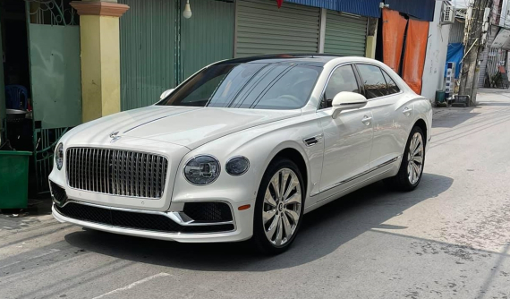 Chủ vườn lan đột biến Hải Phòng tậu Bentley Flying Spur First Edition, giá hơn 18 tỷ đồng