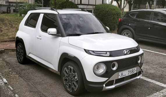 Cận cảnh thiết kế ngoài đời thực của SUV hạng A bán chạy Hyundai Casper 2022