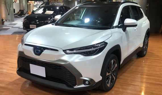 Cận cảnh thiết kế "bằng xương, bằng thịt" của Toyota Corolla Cross 2021 dành riêng cho Nhật Bản