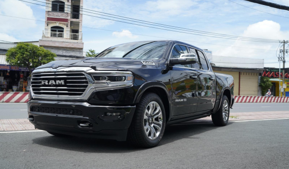 Ram 1500 chính hãng ra mắt khách hàng Việt với giá cao nhất lên đến 5,68 tỷ đồng
