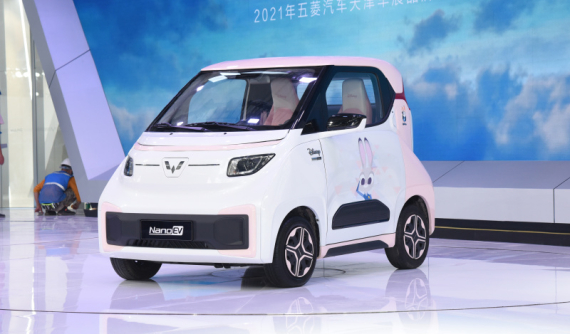 Vén màn Wuling NanoEV Disney Zootopia - ô tô điện 2 chỗ, giá tương đương chỉ 210 triệu đồng