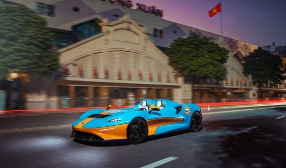 McLaren Elva mô hình khoe dáng trên đường phố Việt, ngoài tiêu chuẩn 4 không còn không động cơ