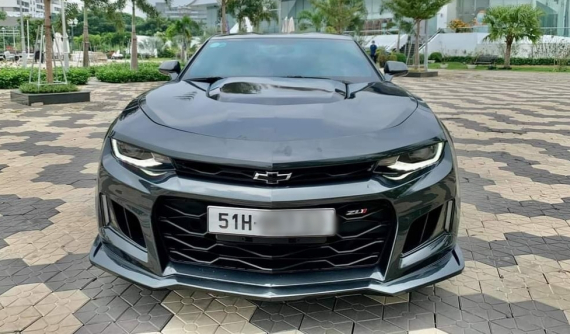 Chevrolet Camaro 2017 đã lên body kit của ZL1 được rao bán lại 2,3 tỷ đồng