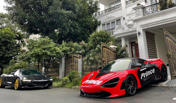 McLaren 720S thay đổi diện áo với đồng phục cùng siêu xe McLaren 570S độ Vorsteiner độc nhất Việt Nam