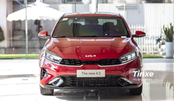 Doanh số xe sedan hạng C trong tháng 9/2021: Kia Cerato giữ "top", Honda Civic tuy xếp cuối nhưng vẫn vượt lên chính mình