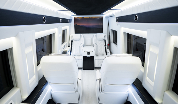 Inkas Sprinter VIP Limo - Chiếc xe van bọc giáp cực sang trọng dành cho các doanh nhân