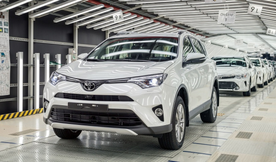 Toyota cắt giảm sản lượng trong tháng 11/2021 vì nguồn cung chậm từ Việt Nam và Malaysia