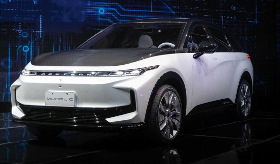 Foxconn, nhà sản xuất iPhone, giới thiệu đồng lúc 3 mẫu xe điện với tên gọi giống của Ford