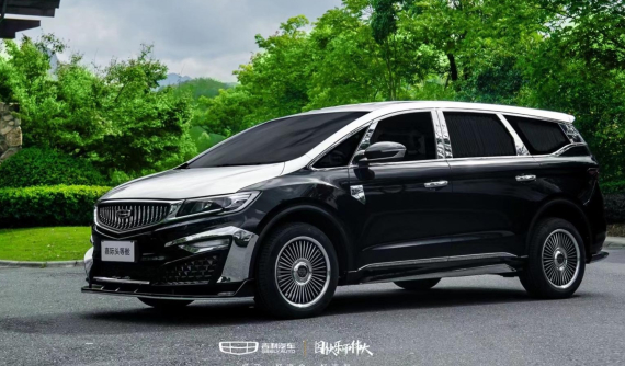 Geely Jiaji First Class - MPV rẻ hơn Toyota Innova nhưng có trần xe bầu trời sao như Rolls-Royce