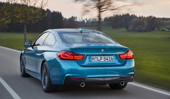 Chạy quá tốc độ để trốn cảnh sát, thanh niên bị tòa án yêu cầu bán chiếc BMW của mình