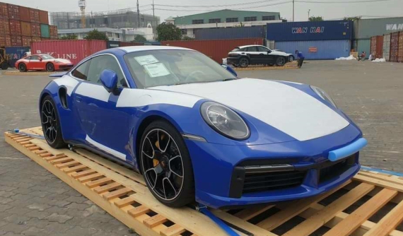 Sau 5 năm vắng bóng, doanh nhân từng mua 2 chiếc Lamborghini chính hãng trở lại đam mê tốc độ bằng xe Porsche 911 Turbo S 2021