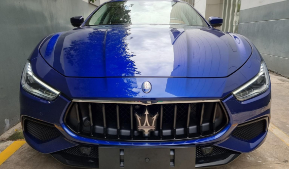 Phiên bản tiết kiệm xăng của Maserati Ghibli về Việt Nam với giá gần 6 tỷ đồng