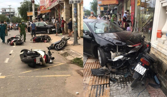 Video quay khoảnh khắc ô tô Toyota Camry tông liên hoàn 5 xe máy khiến nhiều người bị thương tại Vũng Tàu