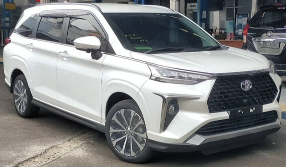 Toyota Veloz 2022 - phiên bản thể thao của Avanza thế hệ mới - lộ diện hoàn toàn trước ngày ra mắt